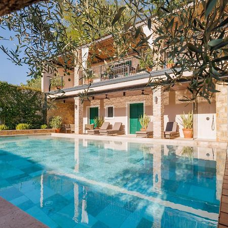 Vila Robida Rooms & Spa Črni Kal Exterior foto
