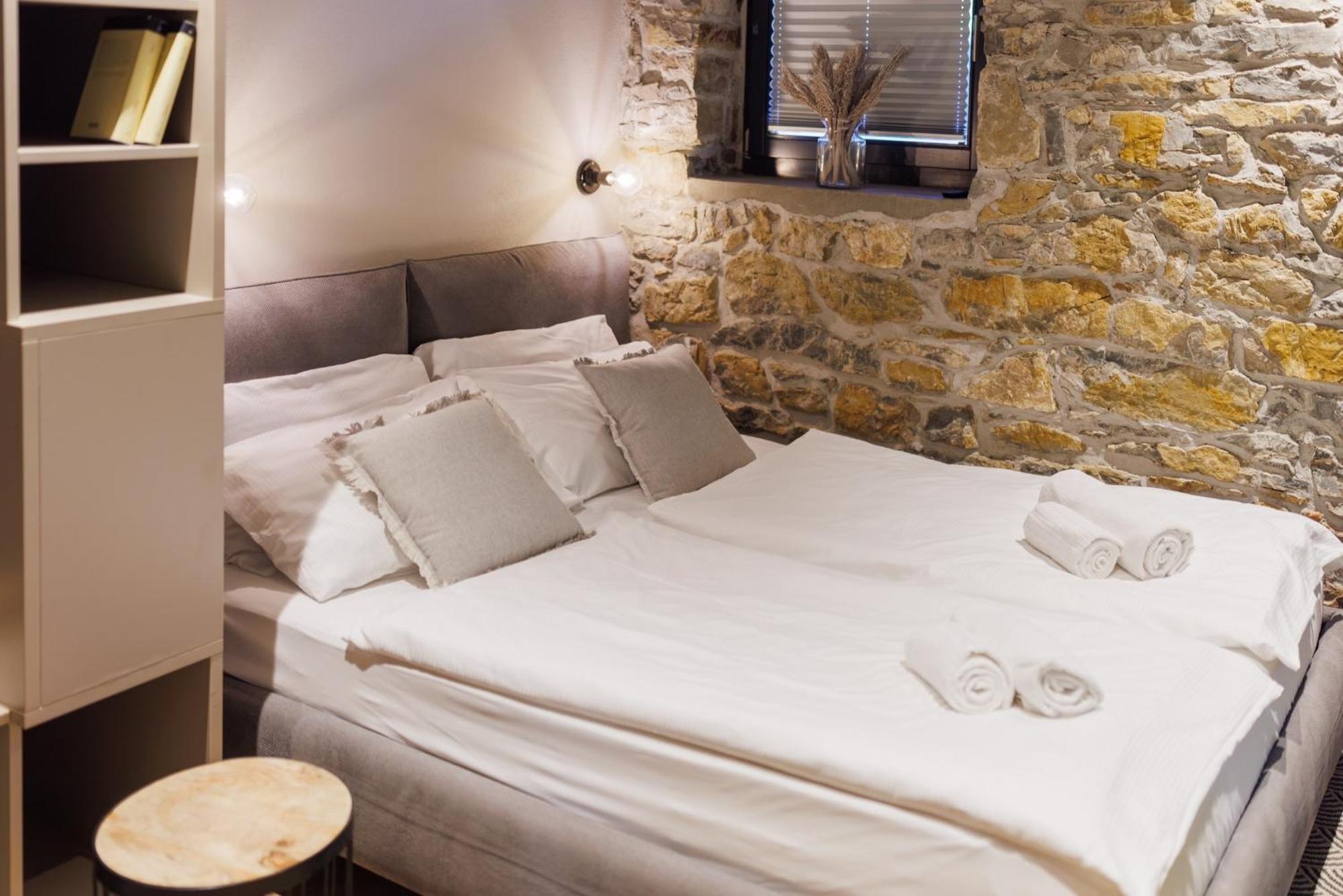 Vila Robida Rooms & Spa Črni Kal Cameră foto