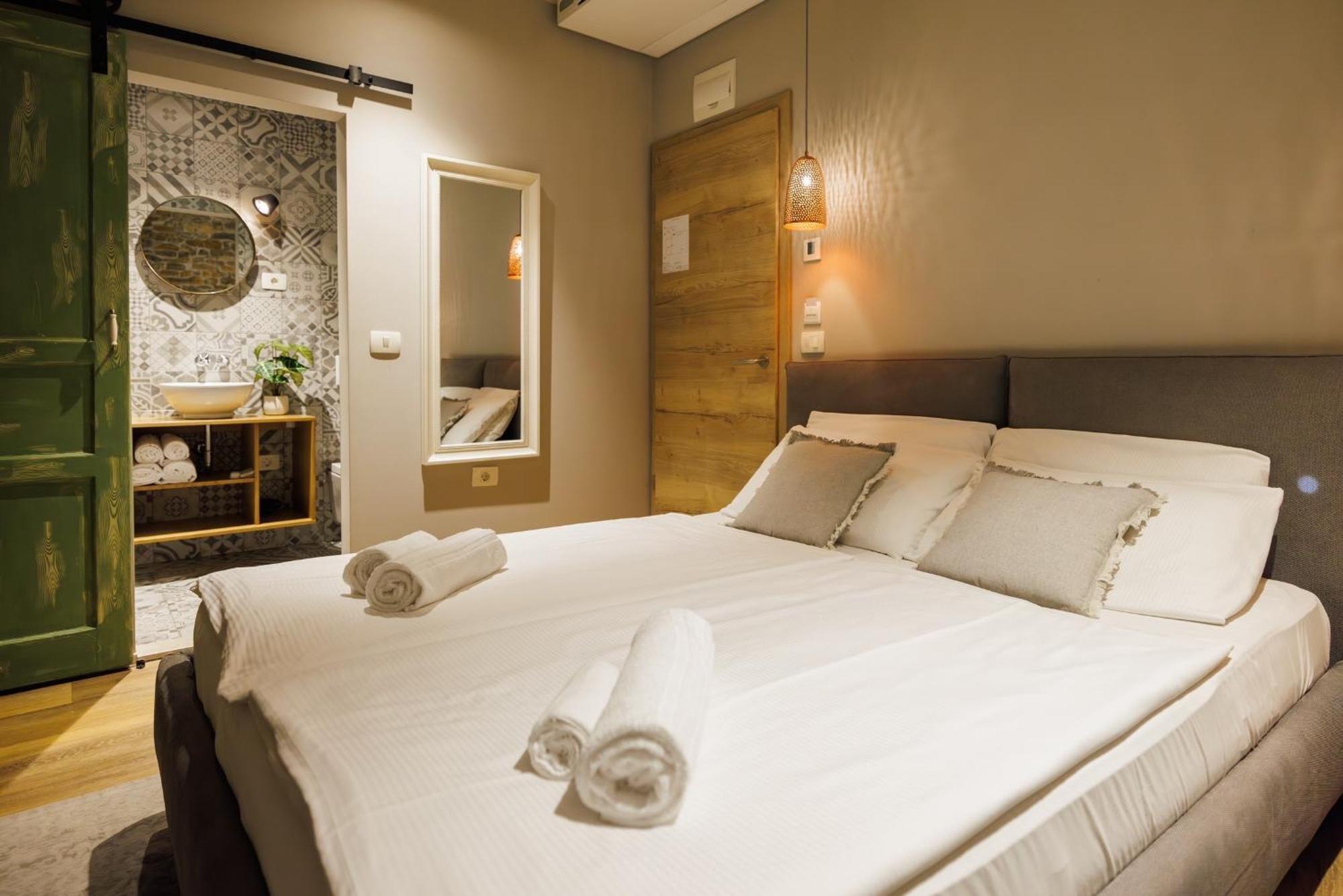 Vila Robida Rooms & Spa Črni Kal Exterior foto